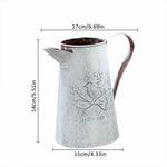 vase vintage metal
